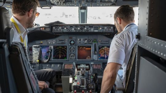 Se lancer dans l’aéronautique, un rêve à transformer en réalité